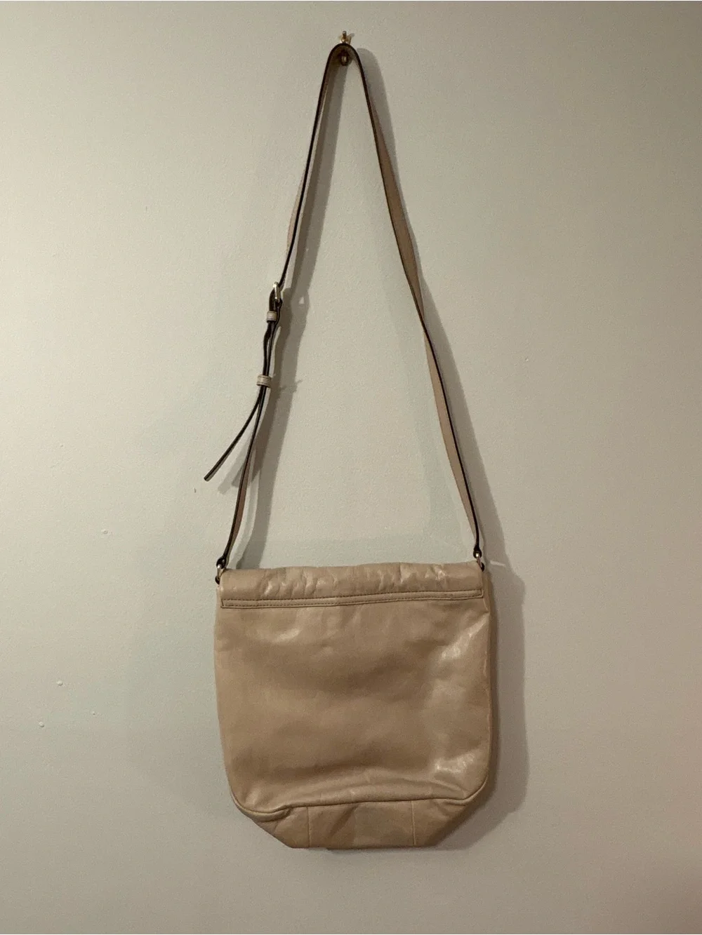 Marc by Marc Jacobs Standard Supply Taupe Leather Crossbody Bag — OS 👜